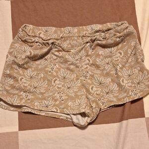 Uniqlo size medium shorts - missing drawstring